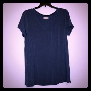 Cupio Criss-Cross V-Neck top